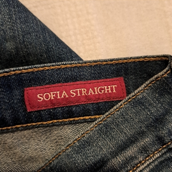 Lucky Brand women's size 10 x 30 Sofia Straight leg, stretch jeans - Picture 2 of 9